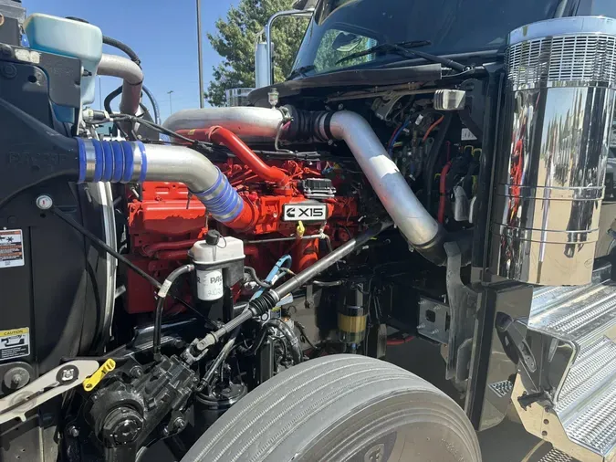 2026 Peterbilt 589817ebbc6a01e65d414358aa70c4104af