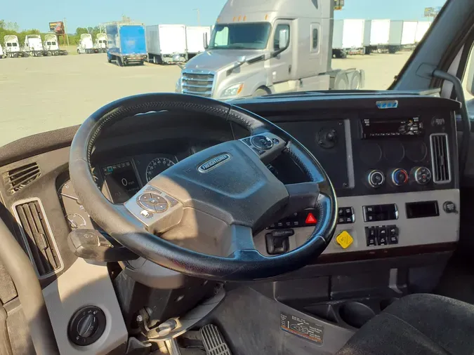 2019 FREIGHTLINER/MERCEDES NEW CASCADIA PX12664