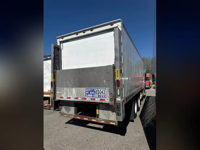2018 FREIGHTLINER/MERCEDES M2 112