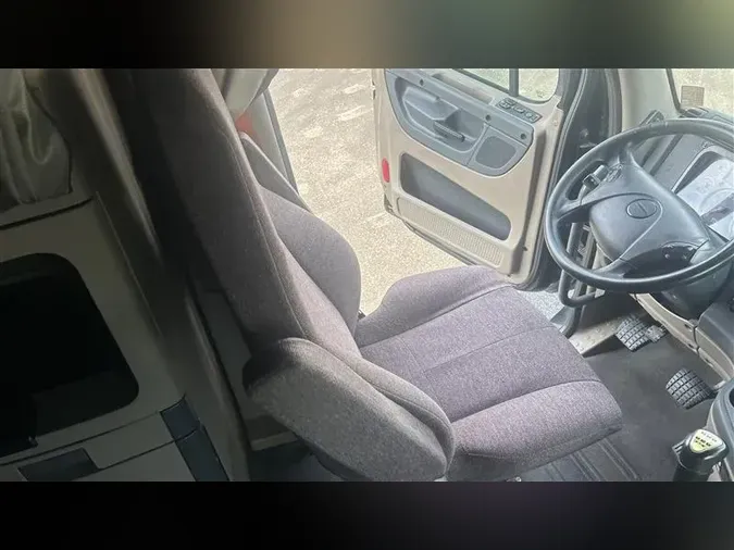 2020 FREIGHTLINER CASCADIA