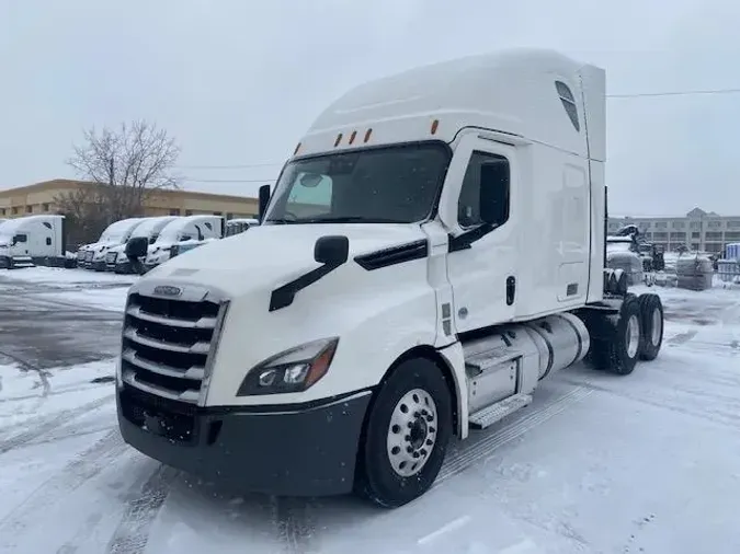 2020 Freightliner Cascadia