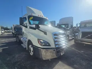 2020 FREIGHTLINER NEW CASCADIA PX12664