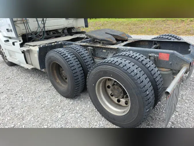 2018 Volvo VNL300