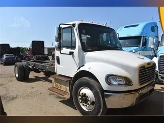 2015 FREIGHTLINER BUSINESS CLASS M2 106