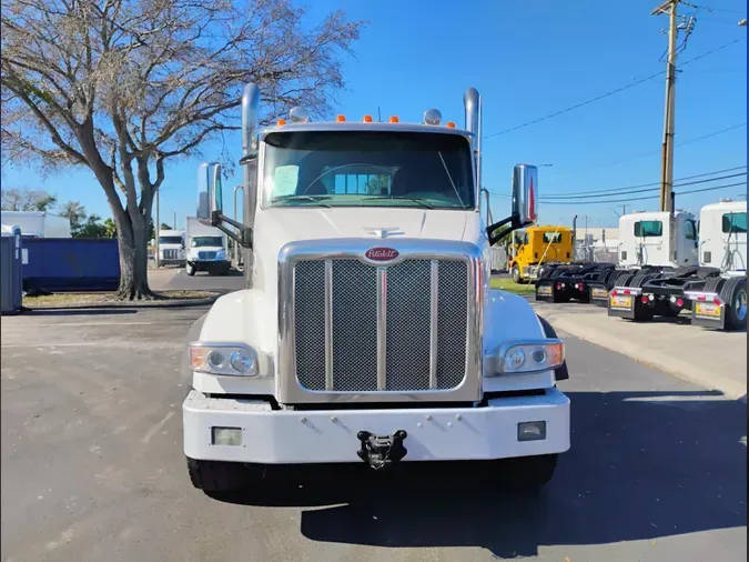 2022 Peterbilt 579