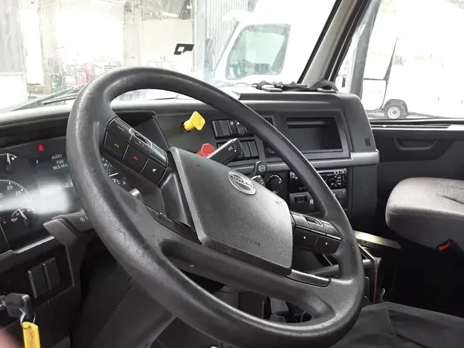2019 VOLVO VNR42T 30081ae46a69335bc97afcf7717c9d8188b