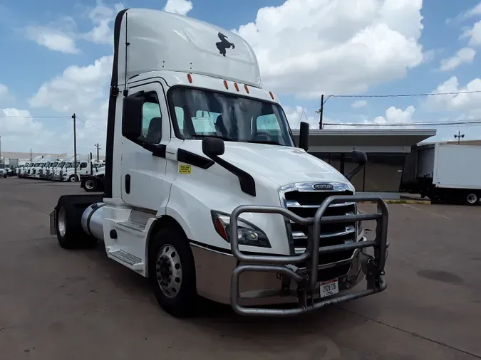 2020 FREIGHTLINER/MERCEDES NEW CASCADIA 116