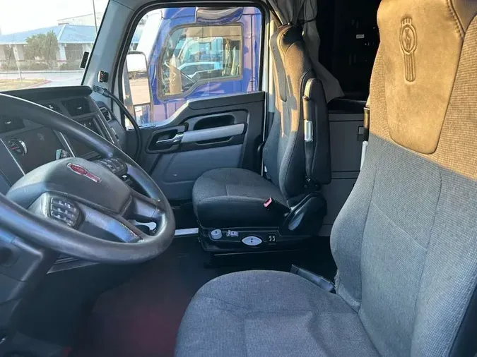 2022 Kenworth T680