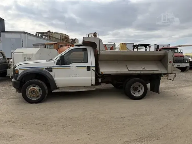 2010 FORD F550 XLT SD