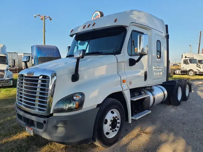 2019 FREIGHTLINER/MERCEDES CASCADIA 125