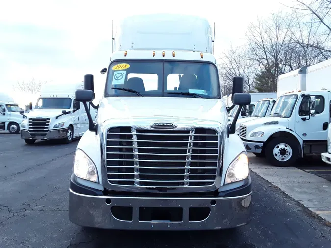 2018 FREIGHTLINER/MERCEDES CASCADIA 125