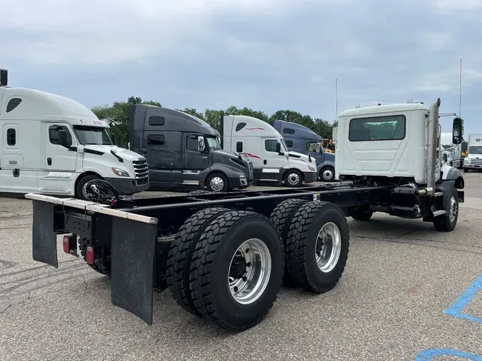 2026 MACK Granite GR64B