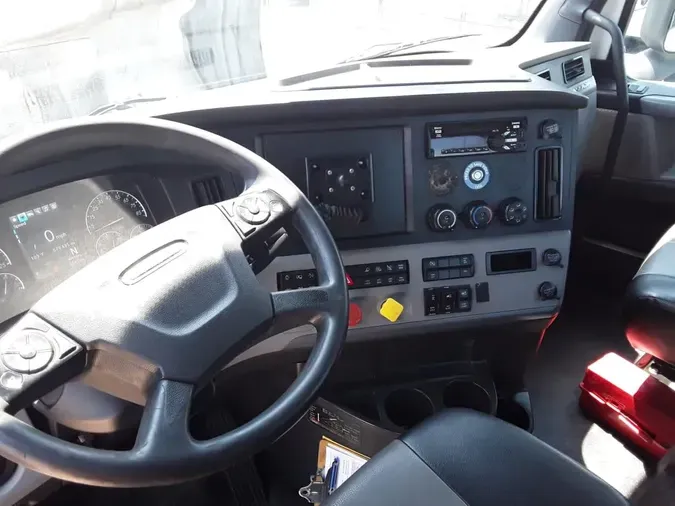 2021 FREIGHTLINER NEW CASCADIA PX12664