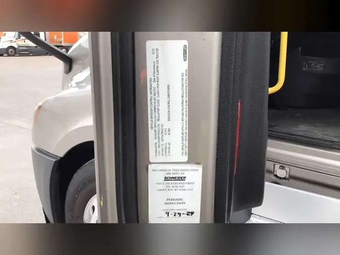 2023 Freightliner Cascadia