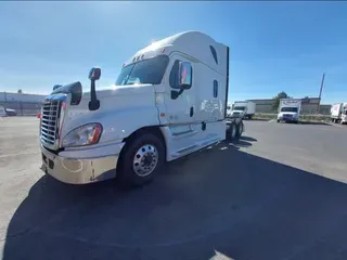 2018 FREIGHTLINER/MERCEDES CASCADIA 125