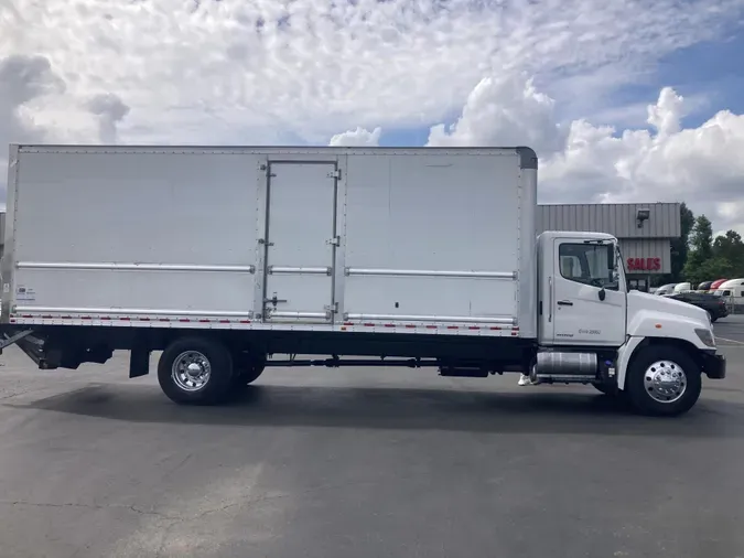 2020 Hino 268A
