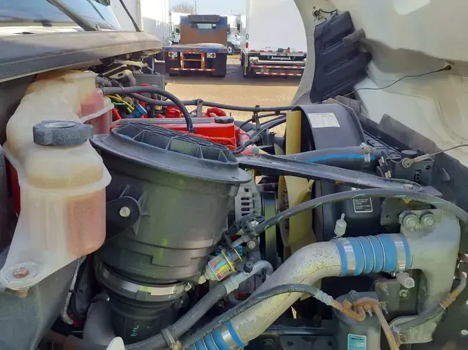 2019 FREIGHTLINER/MERCEDES M2 106