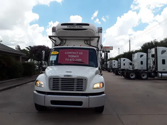 2019 FREIGHTLINER/MERCEDES M2 106