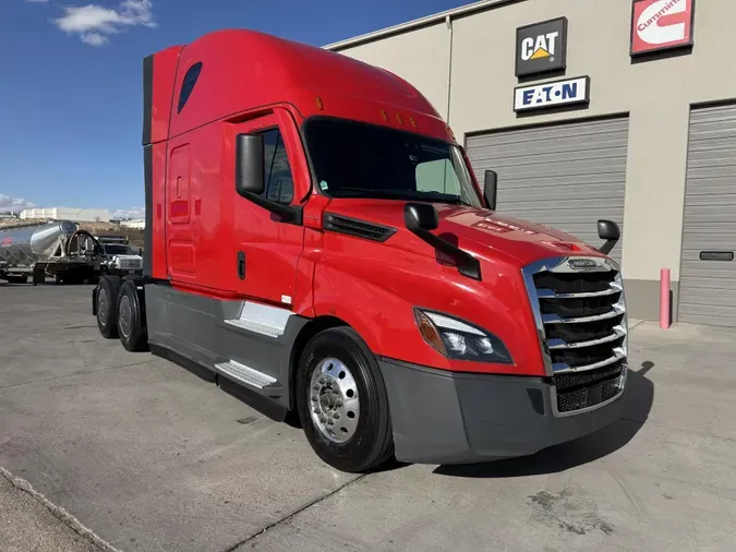 2021 Freightliner Cascadia