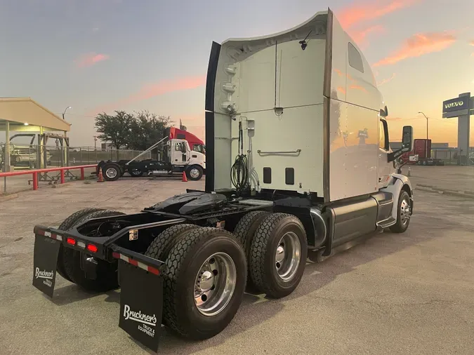 2020 PETERBILT 579