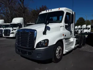 2018 FREIGHTLINER/MERCEDES CASCADIA 125