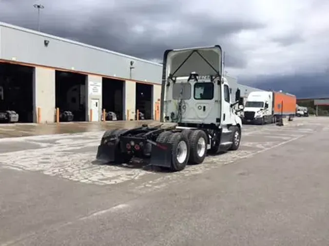 2019 Freightliner Cascadia