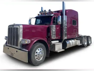 2023 Peterbilt 389