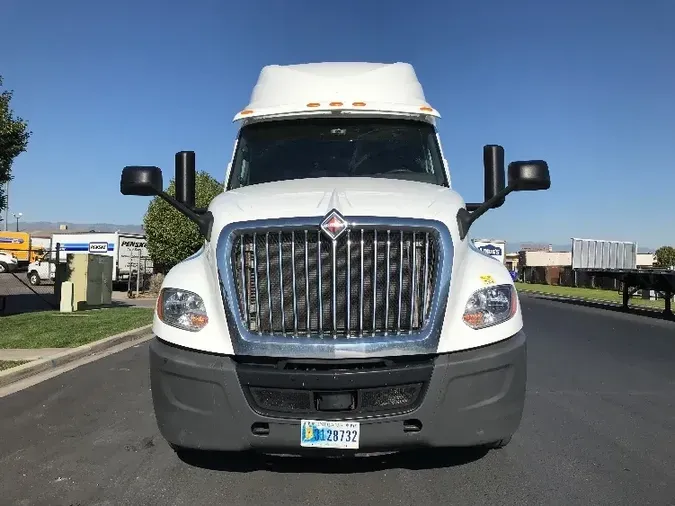 2019 International LT625