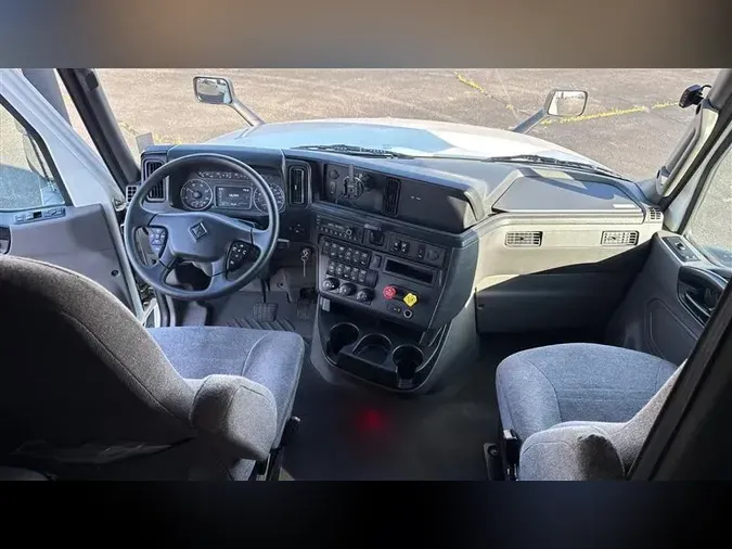2022 INTERNATIONAL LT625
