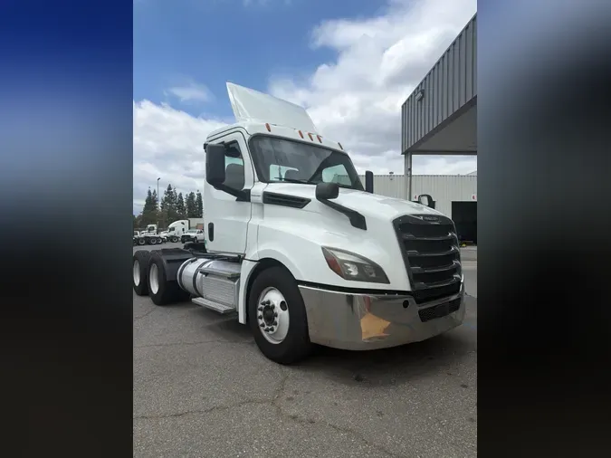 2019 FREIGHTLINER/MERCEDES NEW CASCADIA PX1266481d670571bc53338c39fab4f35252121