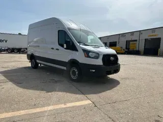 2021 FORD MOTOR COMPANY TRAN250