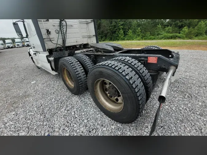 2018 Volvo VNL 740