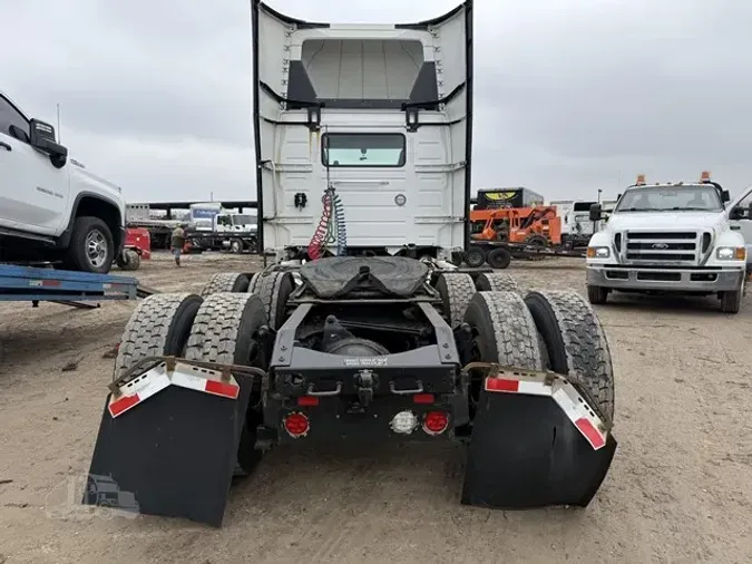 2019 VOLVO VNR64T30081d8ea189254f9c78a93f25211bbce61