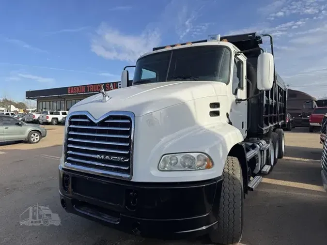 2017 MACK PINNACLE CXU612