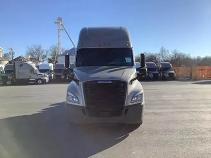 2023 Freightliner Cascadia