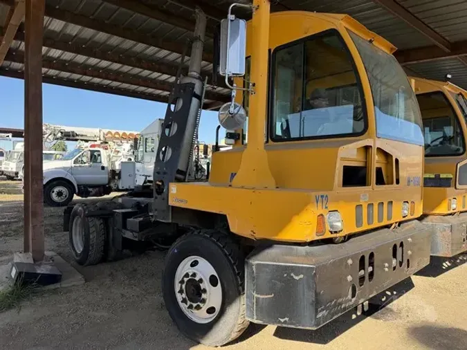 2016 AUTOCAR XSPOTTER81deb31e786611170bffb96a2ac94dc6