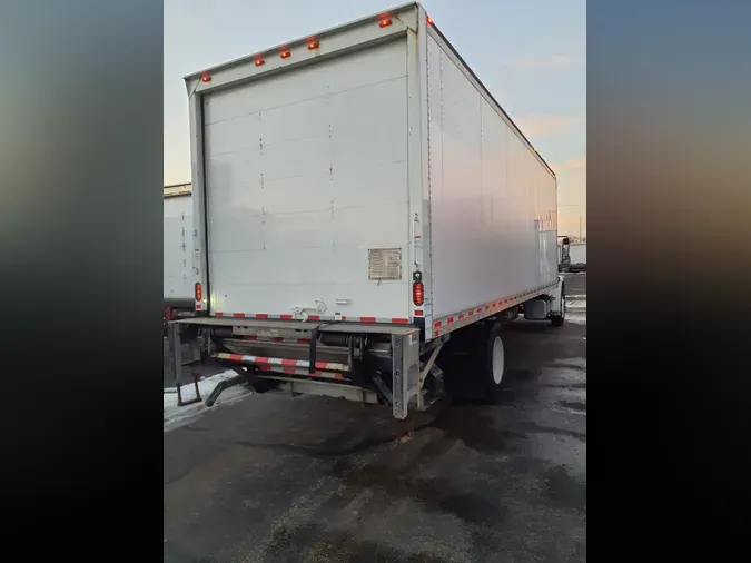 2020 FREIGHTLINER/MERCEDES M2 106