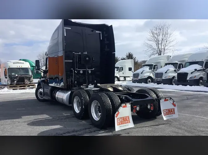 2021 Peterbilt 579