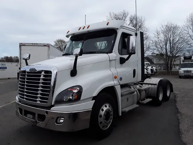 2019 FREIGHTLINER/MERCEDES CASCADIA 12581e6145e5ce0432a76ea37f4b6373fef