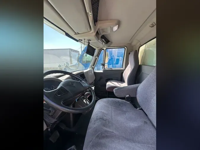 2019 NAVISTAR INTERNATIONAL 4300