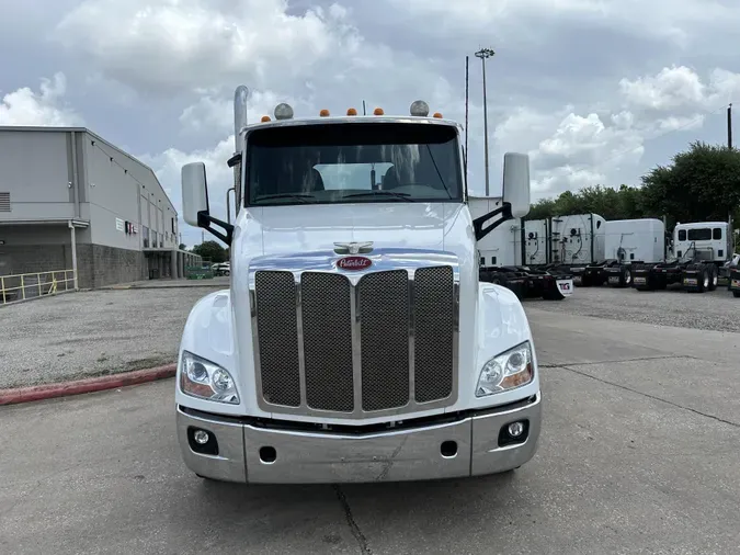 2019 Peterbilt 579