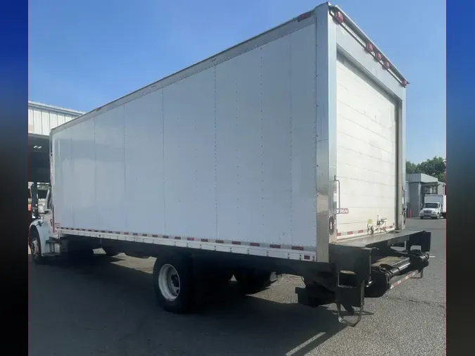 2017 FREIGHTLINER M2 106