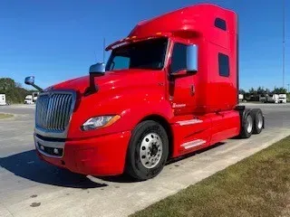 2019 INTERNATIONAL LT