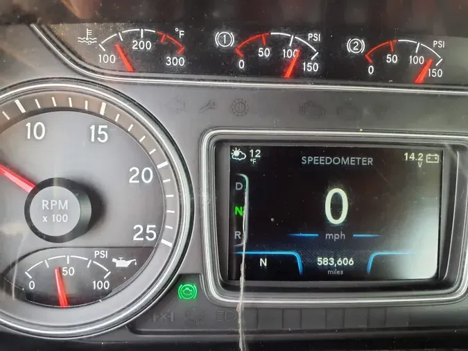 2020 NAVISTAR INTERNATIONAL LT625 DAYCAB T/A81faf27ad77902e29cb78b5d7cf1501b