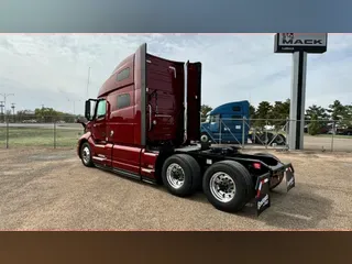 2025 VOLVO VNL64T760