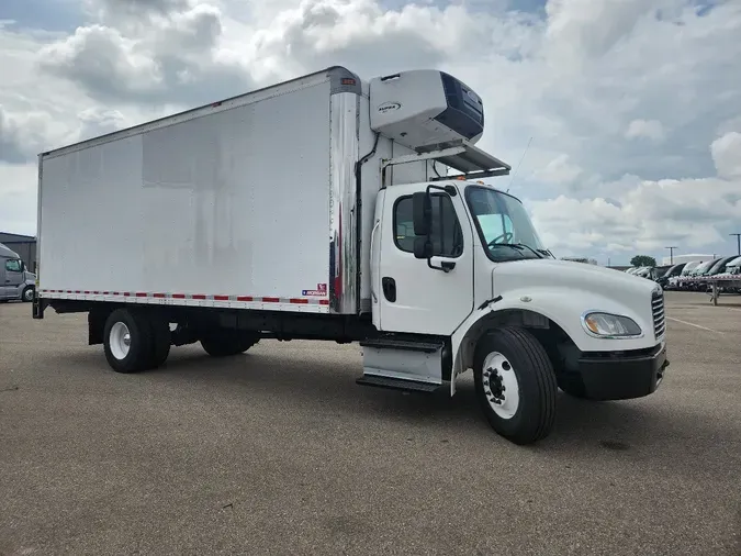 2016 FREIGHTLINER M2