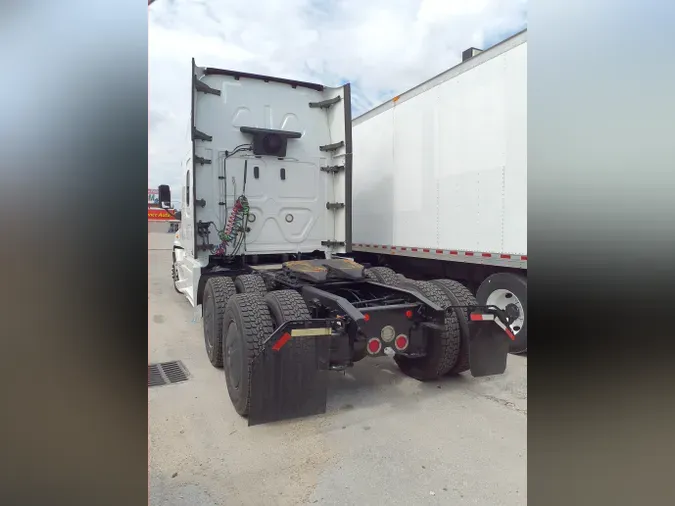 2019 FREIGHTLINER/MERCEDES CASCADIA 125