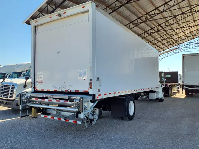 2019 FREIGHTLINER/MERCEDES M2 106