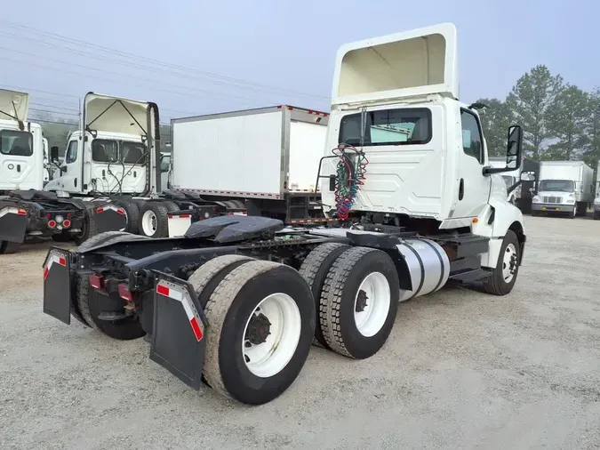 2018 NAVISTAR INTERNATIONAL LT625 DAYCAB T/A82084939b37c5b4ab7c62c9638428b38