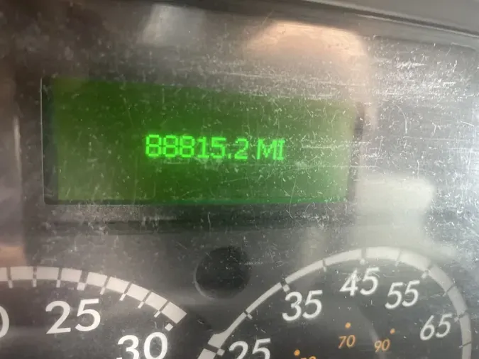 2018 FREIGHTLINER/MERCEDES M2 106